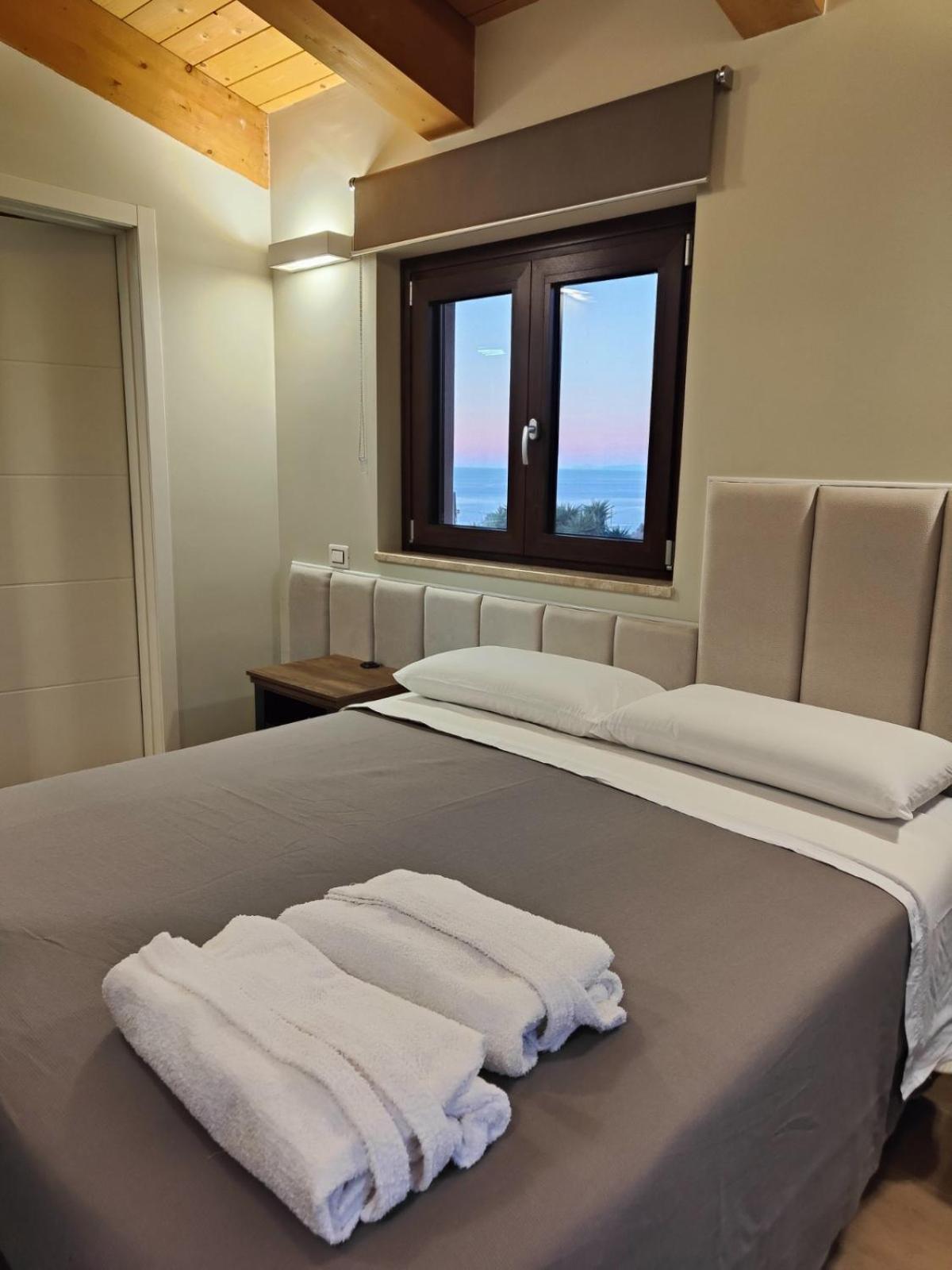 B&B Casa Marilu Fuscaldo Ngoại thất bức ảnh